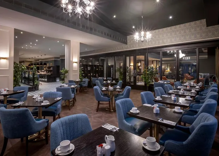 アシュリング ホテル 4*